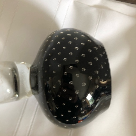 Vtg Hand Blown Glass Vase with Black Base with Controlled Bubbles - Picture 4 of 16